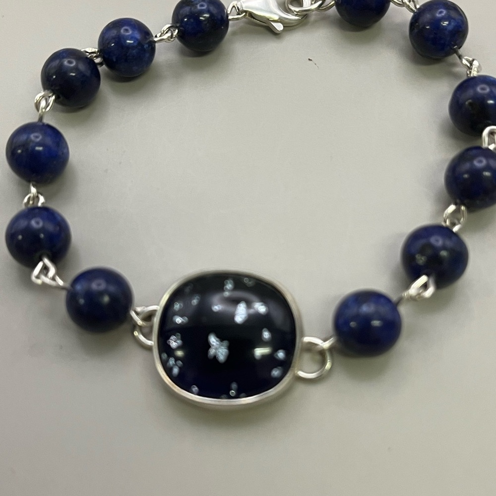Blue Lapis Lazuli and Sterling Silver Bracelet with Fused Glass Focal Accent - Picture 2 of 3